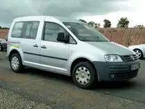 VW Caddy von  CLAAS-Service  gesehen am  Tag der offenen T�r  anl. Neuer�ffnung der CLAAS-Niederlassung in H�nfeld-Michelsrombach, Juni 2013

