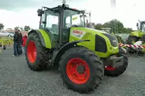Axos 310 pr�sentiert am  Tag der offenen T�r  anl. Neuer�ffnung der CLAAS-Niederlassung in H�nfeld-Michelsrombach, Juni 2013