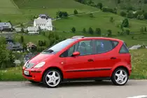Hier war ich mit meiner Mercedes A-Klasse A190 am 17.05.2011 im Hochschwarzwald im Urlaub unterwegs. Im Hintergrund ist der Ort Hofsgrund zu sehen am Schauinsland.