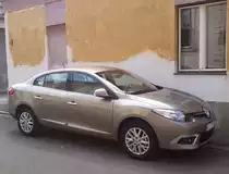 Renault Fluance Facelift Model (auf Megane-basis), fotografiert am 24.05.2013