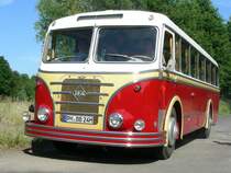 schner H 6 Bus beim 7. Internatinalen Ostblock Fahrzeugtreffen in Ptnitz am 05.07.2008
