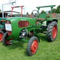 G�ldner, 15 PS, ist anl. des Sommerfestes in Karlsdorf-Neuthart ausgestellt, Juni 2013