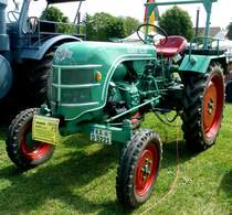 Kramer KL 200 steht beim Sommerfest in Karlsdorf-Neuthart, Juni 2013