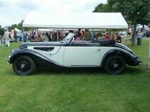 BMW 328 ist Gast beim Sommerfest in Karlsdorf-Neuthart, Juni 2013