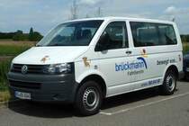 VW T5 von  br�ckmann fahrdienste , gesehen in Karlsdorf-Neuthart im Juni 2013