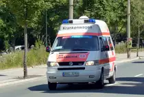 RTW Johanniter Altenburg im Einsatz der Th�ringen - Rundfahrt in Zeulenroda. Foto 21.07.13  