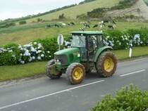 John Deere unterwegs auf Sao Miguel/Azoren im Juli 2013