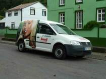 VW Caddy von  Buondi caffe , gesehen in Sete Cidades/Azoren im Juli 2013