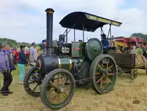 Ein Wallis Stevens Dampf Traktor, Baujahr 1905.
Gesehen bei den Historischen Feldtagen in Nordhorn 2013.