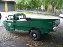 Profilansicht eines Goliath Goli Hochpritsche. 1955 - 1961. Borgwardtreffen an der Essener Dampfe am 25.08.2013.
