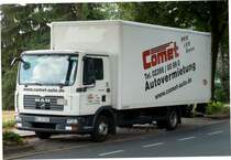 MAN TGL 8.180 mit spier Kofferaufbau der comet Autovermittung am 28,08,2013 in Herten

