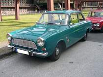 Ford Taunus P4 12M TS. 1963 - 1966. Der P4 wurde bereits 1962 vorgestellt. 1963 folgten die 1.5l Varianten 1.5 Liter und TS. Durch einen greren Solex Vergaser wurde dem 12M TS erst 55 PS spter sogar 65 PS eingehaucht. Oldtimertreffen Kokerei Zollverein am 01.09.2013.