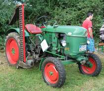 Deutz steht bei der Oldtimerausstellung der Traktorenfreunde Mackenzell im September 2013
