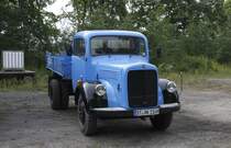 Dieser Mercedes Kipper wurde am 1.9.2013 im Rahmen des Osnabrcker Dampftages 
am Piesberg prsentiert. 