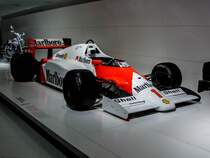 McLaren TAG MP 4/2C aus dem Jahr 1986, aufgenommen im Porsche Museum Stuttgart-Zuffenhausen am 30.11.2012