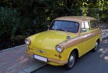 Trabant P 600 K . Zusehn beim Oldtimerausstellung in Zeulenroda. Foto 01.09.13