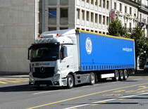 Mercedes Actros Sattelschlepper unterwegs in Fribourg am 03.09.2013