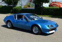 Renault Alpine A310, gebaut ab 1971, Oldtimertreffen in Gundelfingen, Juni 2013