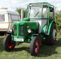 Zetor; gesehen bei der Oldtimerausstellung der Traktorenfreunde Mackenzell im September 2013 