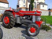 MF-1080, Hubraum 5211ccm; Leistung 88PS; Produktionszeitraum von 1969�1974; hat sich zur Oldtimerveranstaltung in Rottenbach eingefunden; 130908