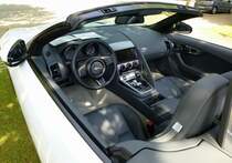 Jaguar F-type, Blick in den Innenraum des 2-Sitzers, juli 2013