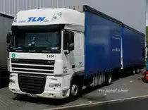www.TLH.de Groraumtransporter DAF XF 105.460 Hngerzug 22,04,2012
TLH steht fr Transport Logistics Hauke. Die Unternehmung TLH GmbH & Co KG ist im November 2003 von Matthias Hauke gegrndet worden. 
Zu der Gruppe gehrt die Tochterfirma TLH s.r.o. CZ in Teplic, Tschechien