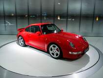 Porsche 911 (993). Foto: Porsche Museum Stuttgart-Zuffenhausen am 30.11.2012
