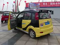 Green Wheel ist ein passender Name fr einen Hersteller von Elektro-Wgelchen wie den EVion, ausgestellt auf der  China WCAM 2011  in Shouguang, 6.11.11