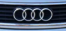 Audi, deutsche Autofirma mit Sitz in Ingolstadt, die vier Ringe symbolisieren den Zusammenschlu von Horch, DKW, Wanderer, Auto-Union zu Audi, Sept.2013