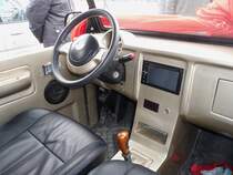 Blick in den Innenraum des Jummer, auf der  China WCAM 2011  in Shouguang, 6.11.11