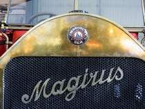 Schriftzug und Logo von Magirus auf einem Löschfahrzeug. Foto: Deutsches Feuerwehr-Museum Fulda am 24.11.2012