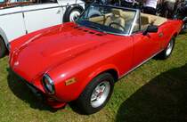 Fiat 124 Sport Spider, Tennenbronner Oldtimertreffen, Juli 2013