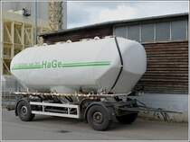 Eutertankhnger der HaGe Kraftfutterwerke aus Rendsburg fotografiert am 18.09.2013.