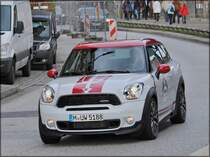 Mini Cooper von Organisator der Hamburg Berlin Classic 2013, aufgenommen in Hamburg am 21.09.2013. 