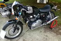 Triumph Thruxton 900, die Maschine auf Bonevillebasis gab es seit 2004, Traktorentreffen Reiningen/Elsa�, Aug.2013