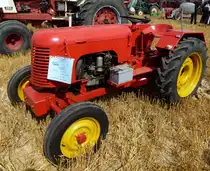 Babiole, Baujahr 1955, 25PS, ehemalige franz�sische Traktorenfirma, Traktorentreffen Reiningen/Elsa�, Aug.2013