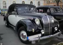 Ein alter Oldtimer Opel Admiral 1939. War zur Gast bei der OCZ Lauf in Zeulenroda. Foto 27.10.13