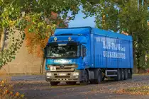 MB Actros 1844 abgestellt auf einem LKW Parkplatz. - 21.10.2013