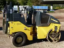 Bomag BW100AC, Kombiwalze mit Kubota-Diesel und 33PS, Okt.2013 