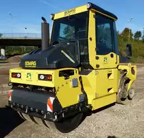 Bomag BW154ACP, schemelgelenkte Tandemwalze, Okt.2013