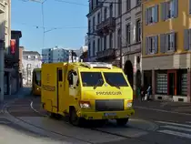 Fahrzeug unbekannter Marke unterwegs in den Stra�en von Mulhouse am 10.12.2013.