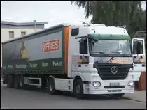 Mercedes Actros Sattelzug in Sassnitz am 13.09.2013