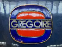 Hotchkiss-Gregoire, franz�sische Autofirma, K�hleremblem an einem Oldtimer von 1953, Dez.2013