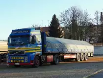 VOLVO von Josef Waldauf Transporte ist im Rumänischen Kreis Caraș-Severin gemeldet; 131215