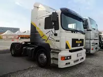 MAN 14.264, ist für ein Zirkusunternehmen im Einsatz; 131021