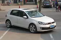 VW Golf GTI in Shouguang, 25.11.11