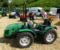 Ferrari Cromo K30, Schmalspurschlepper aus Italien mit Allradantrieb, 3-Zyl.Diesel und 26PS, Glottert�ler Schleppertreffen, Juli 2013