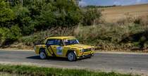 Stark bremsender LADA VFTS, gesehen auf dem Rallye Sprint am 22.09.2013.