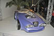 Cosmotron : Basis auf BMW Z3 (Bj. 1998) von dem nur das Fahrgestell und die Technik brig blieben, 2,8l , 192 PS , 220 Km/h. Mit Straenzulassung.
Essen Motor Show 6.12.2013