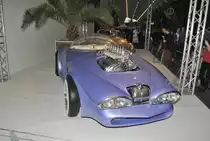 Cosmotron : Basis auf BMW Z3 (Bj. 1998) von dem nur das Fahrgestell und die Technik �brig blieben, 2,8l , 192 PS , 220 Km/h. Mit Stra�enzulassung.
Essen Motor Show 6.12.2013